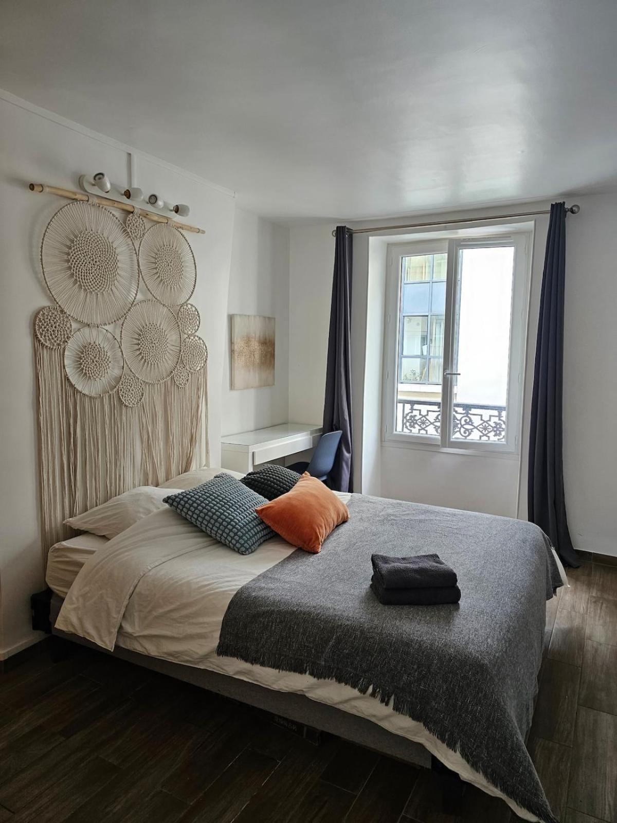 At Stlazarre Opera Haussman Appartement *